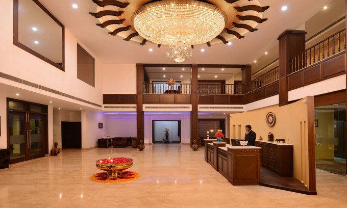 Moradabad Hotel | Inviting MB Greens Clarks Inn with Spa and Family Amenities