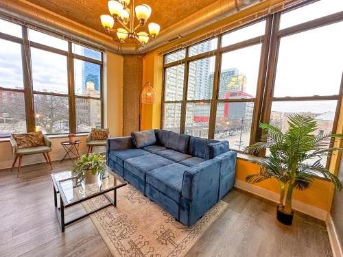 Near South Side Apartment | Stylish McCormick Place Unit with Gym Access & Parking