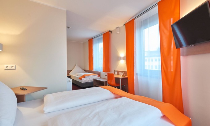 Heyden Hotel | Family-Friendly McDreams Hotel Mönchengladbach with Breakfast