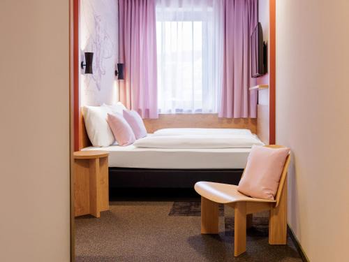 Wuppertal Hotel | Pet-Friendly McDreams Hotel Wuppertal City for Families