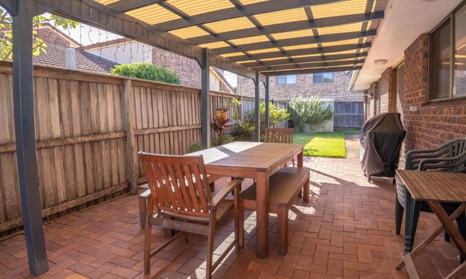 East Ballina House | Pet-Friendly Getaway at McKinnon on the Bay, Rated 8/10