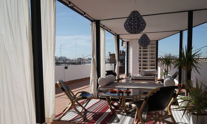 La Seu Hotel | Relax at MD Design Hotel Portal del Real: Rated 9/10