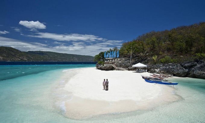 Samboan House | Relax at MDF Beach Resort with Pool & Spa Amenities