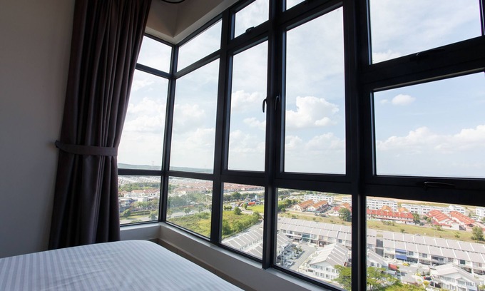 Setia Tropika Apartment | Discover Mdm Woon's at D'Secret Garden: Family-Friendly Bliss