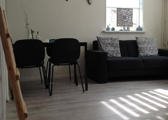 Egmond aan Zee House | Ocean View Retreat at Me Oissie - Rated 9/10 by Guests