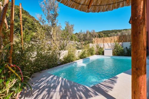 Miholascica Villa | Discover MEACres Sea: Oceanfront Bliss with Top-Rated Comfort