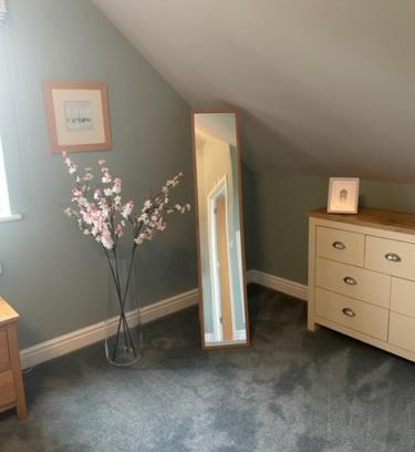 Nantwich Apartment | Meadow Bank: Highly Rated Family-Friendly Apartment