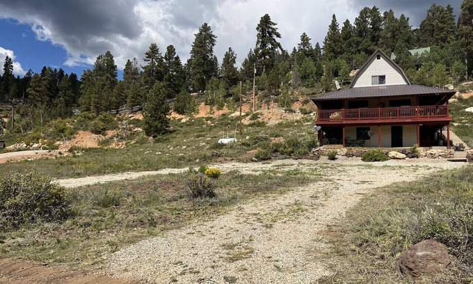 Meadow View Heights Cabin | Meadow View Sanctuary