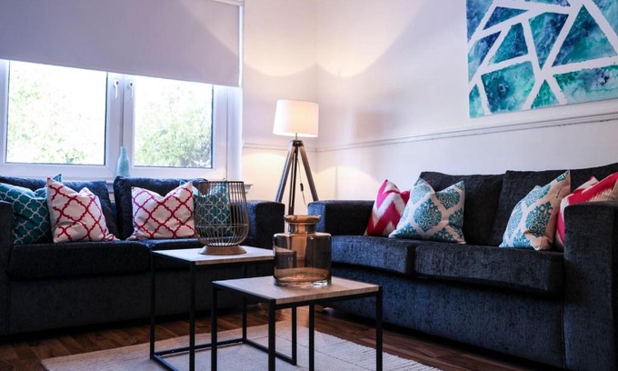 Wishaw Apartment | Pet and Child Friendly Stays at Meadowburn View Hotel