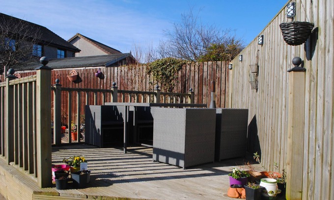 Crail Apartment | Welcoming Meadowshores Apartment with Family-Friendly Amenities