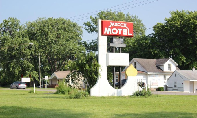 Sandusky Hotel | Budget-Friendly Stay at Mecca Motel Sandusky