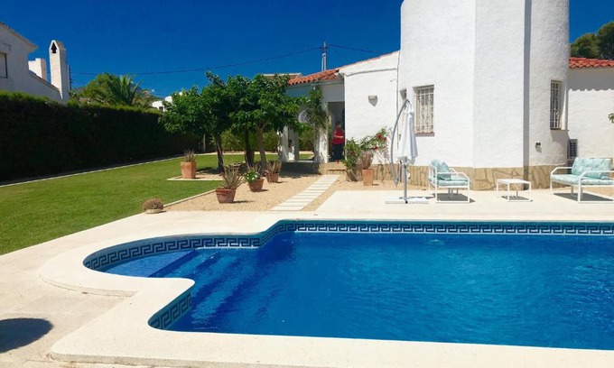 Miami Platja Villa | Experience Ocean View Bliss at MEDDAYS Villa Dreams