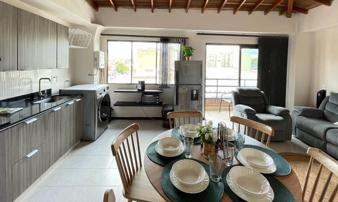 Belen Apartment | Medellin centrally located oasis