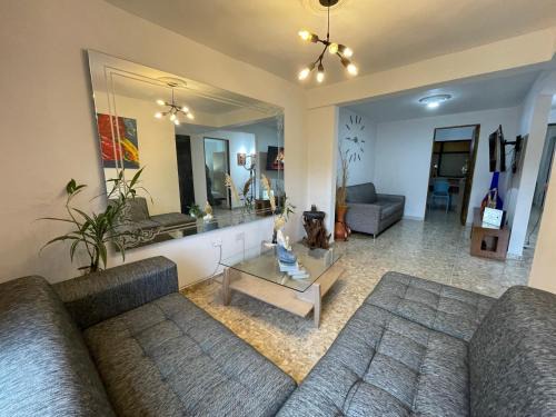 Guayabal Apartment | Medellin: Your Family-Friendly Retreat in Eternal Spring