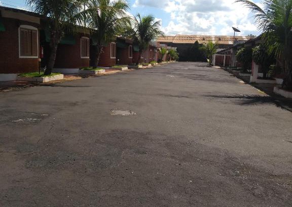 Ribeirao Preto Hotel | Budget-Friendly Stay at Medieval Motel with Breakfast Included