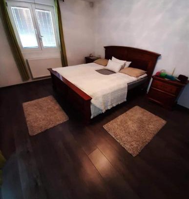Novi Grad Sarajevo House | Explore Medina: Pet-Friendly Retreat with Pool & Breakfast