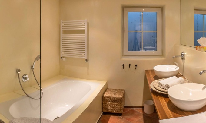 Kressbronn Apartment | Relaxing Mediterranean Villa with Private Hot Tub & Ocean View