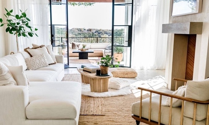 Balcones Park Edgemont House | Elegant Mediterranean Estate in Central Austin with Views
