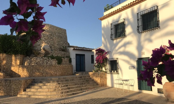 Altea Cottage | Idyllic Mediterranean House with Oceanfront Terrace in Altea