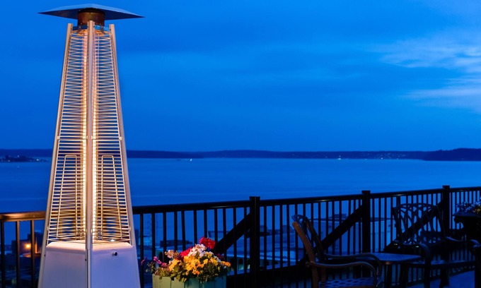 Lower Queen Anne Hotel | Eco-Friendly Comfort at Mediterranean Inn - Guest Rated 9.2
