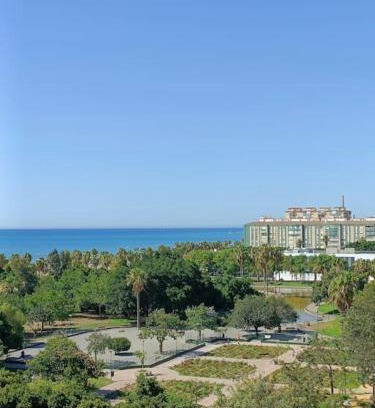 Parque Ayala Apartment | Stunning Apartamento Vista Mar: Child-Friendly Retreat