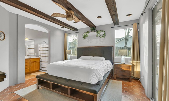North Natomas House | Experience Mediterranean Style: Modern Home Near Airport