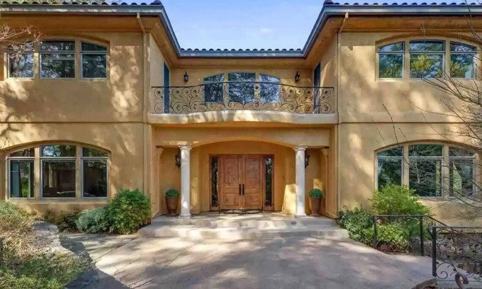 Scenic Brush Creek Villa | Mediterranean-Style Villa in Wine Country with Ocean Views