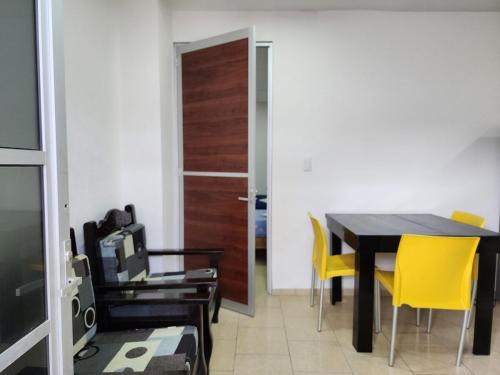Paraiso Apartment | Medium apartment with 2 bedrooms, 4 people min, 6 people max