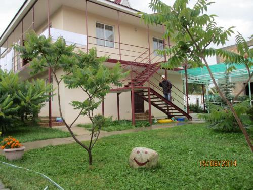 Cholpon-Ata House | Oceanfront Escape at Meerim Murok: Rated 9/10 by Guests