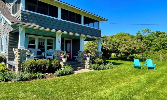 Old Lyme Cottage | Experience Meet Me By The Sea: Oceanfront Family Getaway