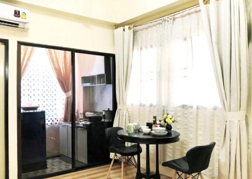 Wat Ket House | Cozy Sabai House in Chiang Mai - Family-Friendly Retreat