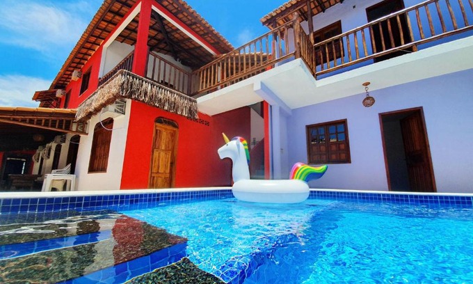 Taperapua Beach House | Experience Mega Casa de Praia: 10/10 Rated, Pet Friendly Suites
