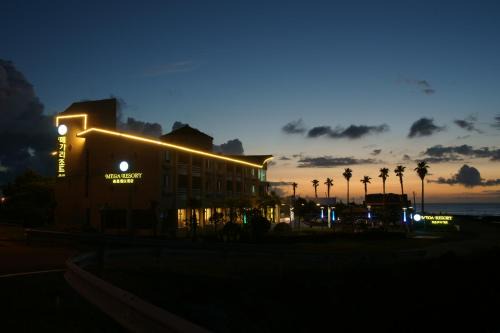 Hallim Resort | Premier Oceanfront Retreat at Mega Resort with Private Beach