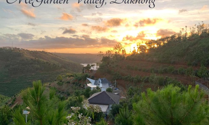 Dak R'Lap Villa | Pet-Friendly Retreat at Megarden Thung Lũng - 8/10 Rating