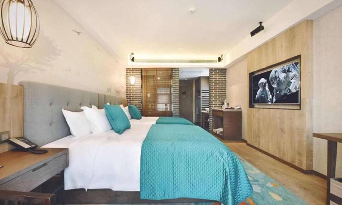 Xi’an City Center Hotel | Mehood Lestie, Xi'an Bell and Drum Tower South Gate