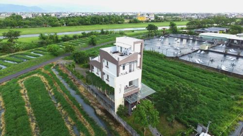 Dongshan House | Stay at Mei Shiou B&B: Guest Rated 9.4, Breakfast Included
