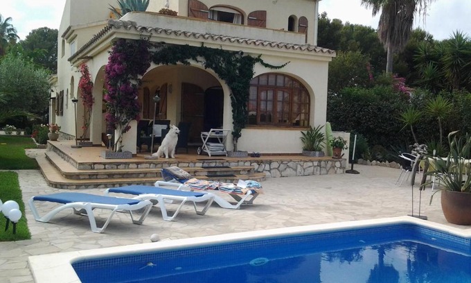 Les Tres Cales House | Oceanfront Getaway at Meier's: Pet-Friendly and Pool Access