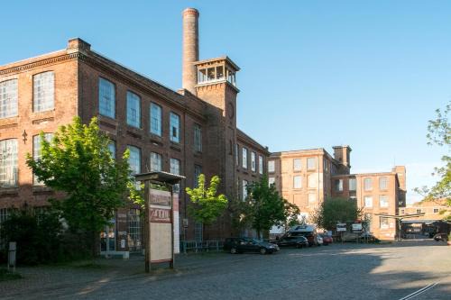 Neulindenau Apartment | Meisterzimmer: Guest Rated 9/10 with Hot Tub & Breakfast