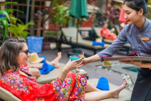 Downtown Siem Reap Hotel | Family-Friendly Getaway at Mekong Angkor Palace Inn