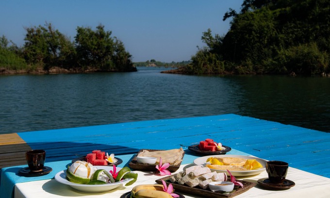 Stung Treng House | Explore Mekong Bird Resort: Family-Friendly with Pool & Dining