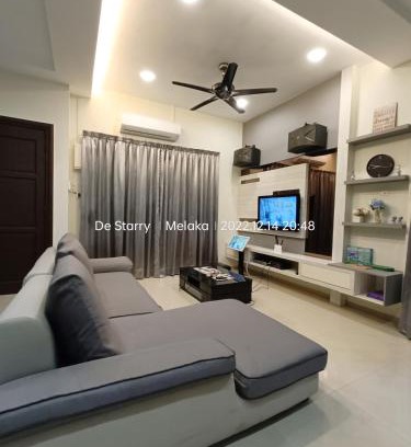Rembia House | Experience DeStarryVilla: Poolside Homestay for 15 Guests