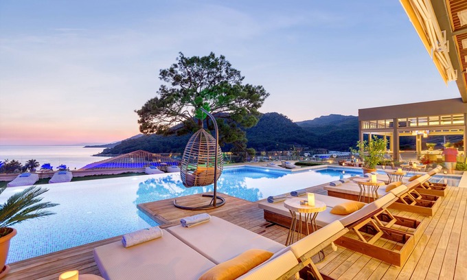 Karaoz Hotel | Relax at Melanippe Hotel - Adults Only with Ocean Views