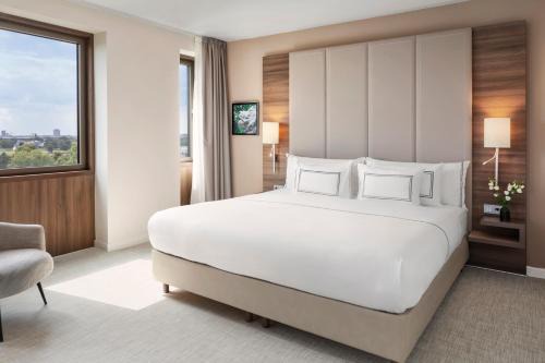 Pempelfort Hotel | Discover Meliá Düsseldorf: 4-Star Comfort and Pet-Friendly Stays
