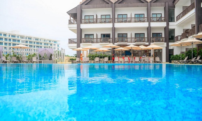 Zona Norte Hotel | Discover Melia Cartagena Karmairi: Ocean View & Spa Retreat