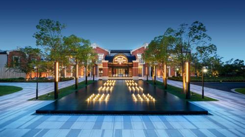 Pudong Hotel | Experience Premium Comfort at Melia Shanghai Parkside