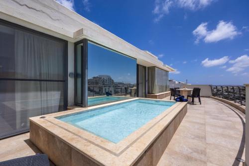 Mellieħa Heights Apartment | Mellieha Penthouse With Pool And View By Homely
