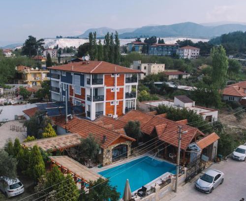 Pamukkale City Centre Hotel | Oceanfront Melrose House Hotel with Pool & Dining Options