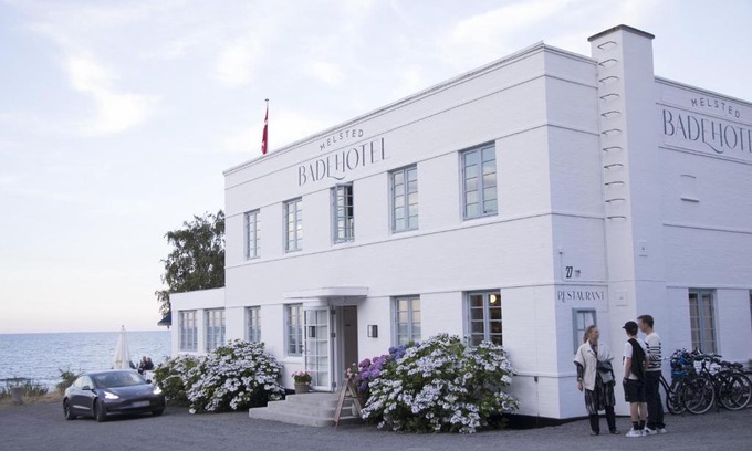 Gudhjem Hotel | Oceanfront Bliss at Melsted Badehotel - Rated 9/10