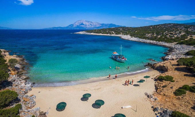 Marathokampos Apartment | Convenient Meltemia Studio Samos Near the Aegean Sea