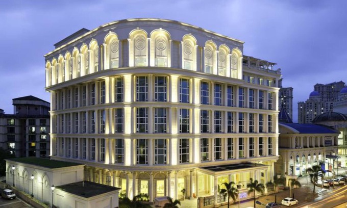 Hiranandani Gardens Hotel | Discover Meluha - The Fern: 4-Star Comfort with Pool & Dining